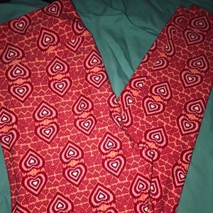 Lularoe Heart Leggings TC